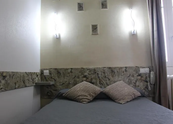 Au Chapon Fin 3* Poitiers