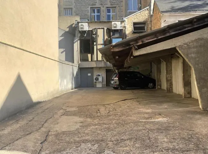 Au Chapon Fin Hotel Poitiers