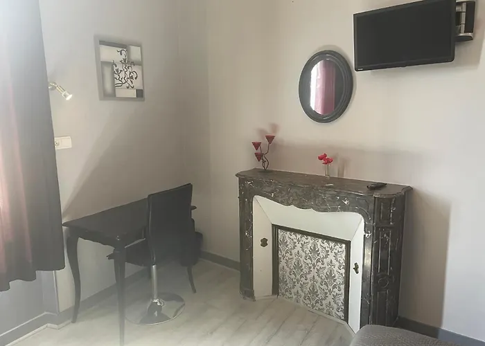 Au Chapon Fin Hotel 3*